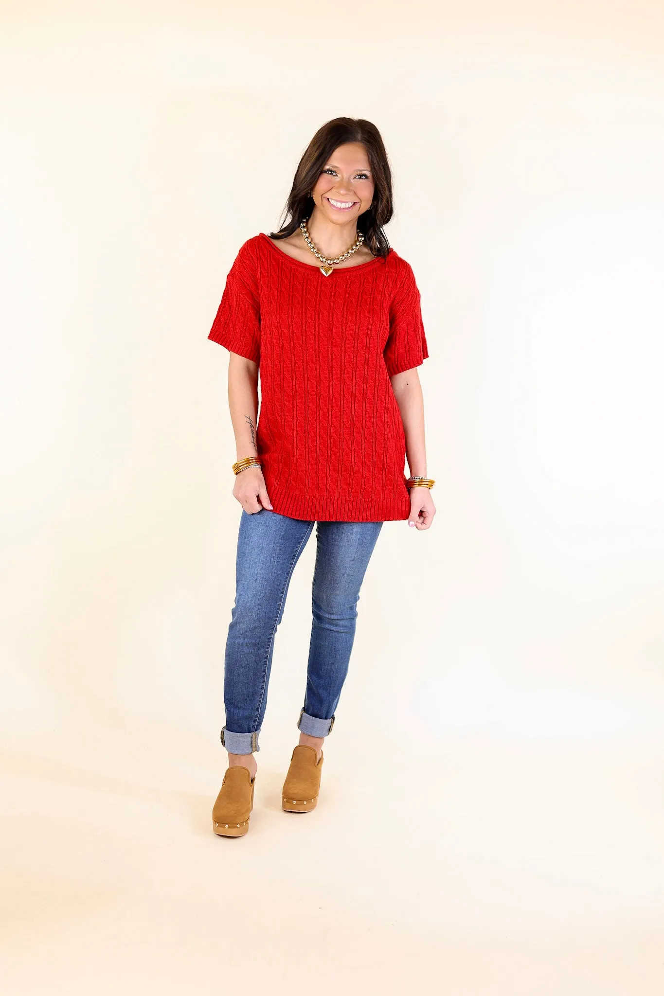 Day Date Short Sleeve Sweater with Scoop Neckline in Red