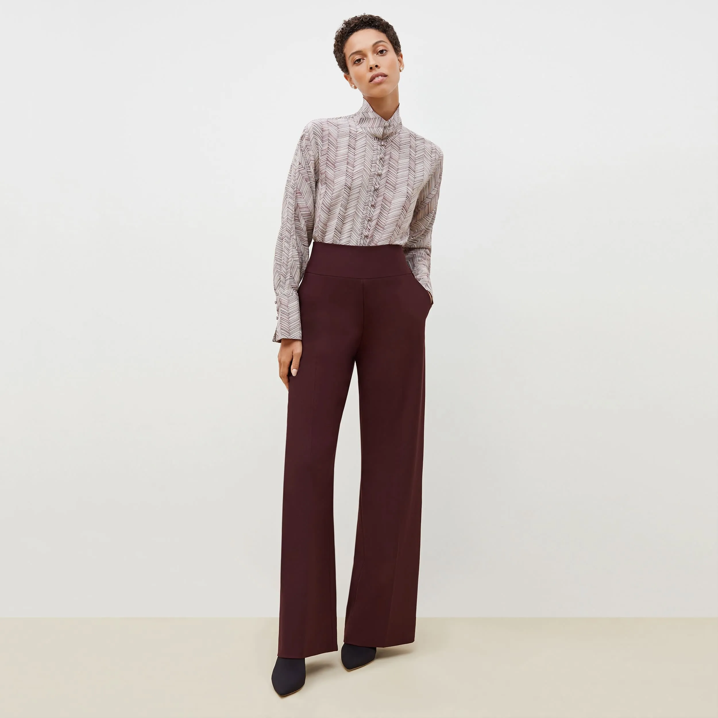 Hadley Pant - Sharkskin :: Garnet