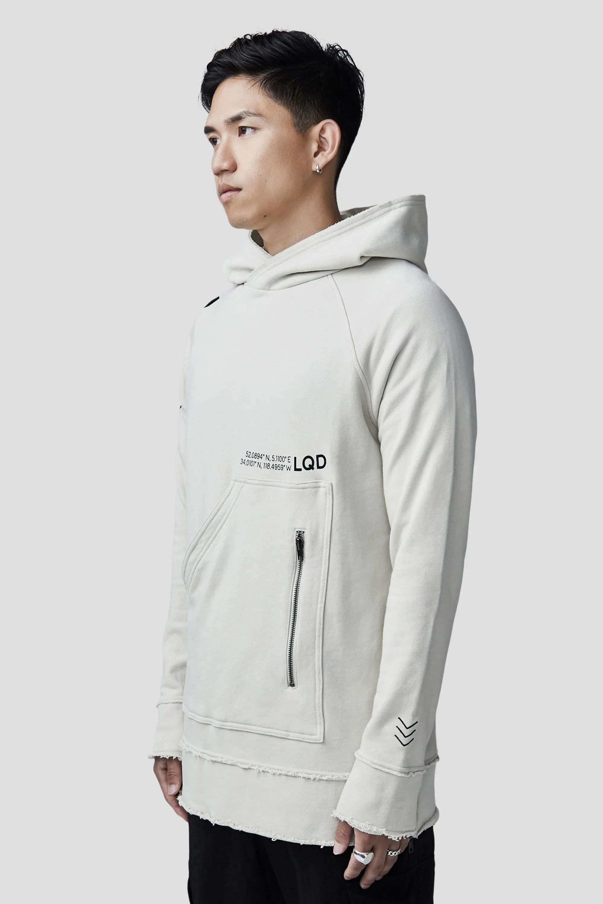 LQD V3 SQUARE POCKET HOODIE