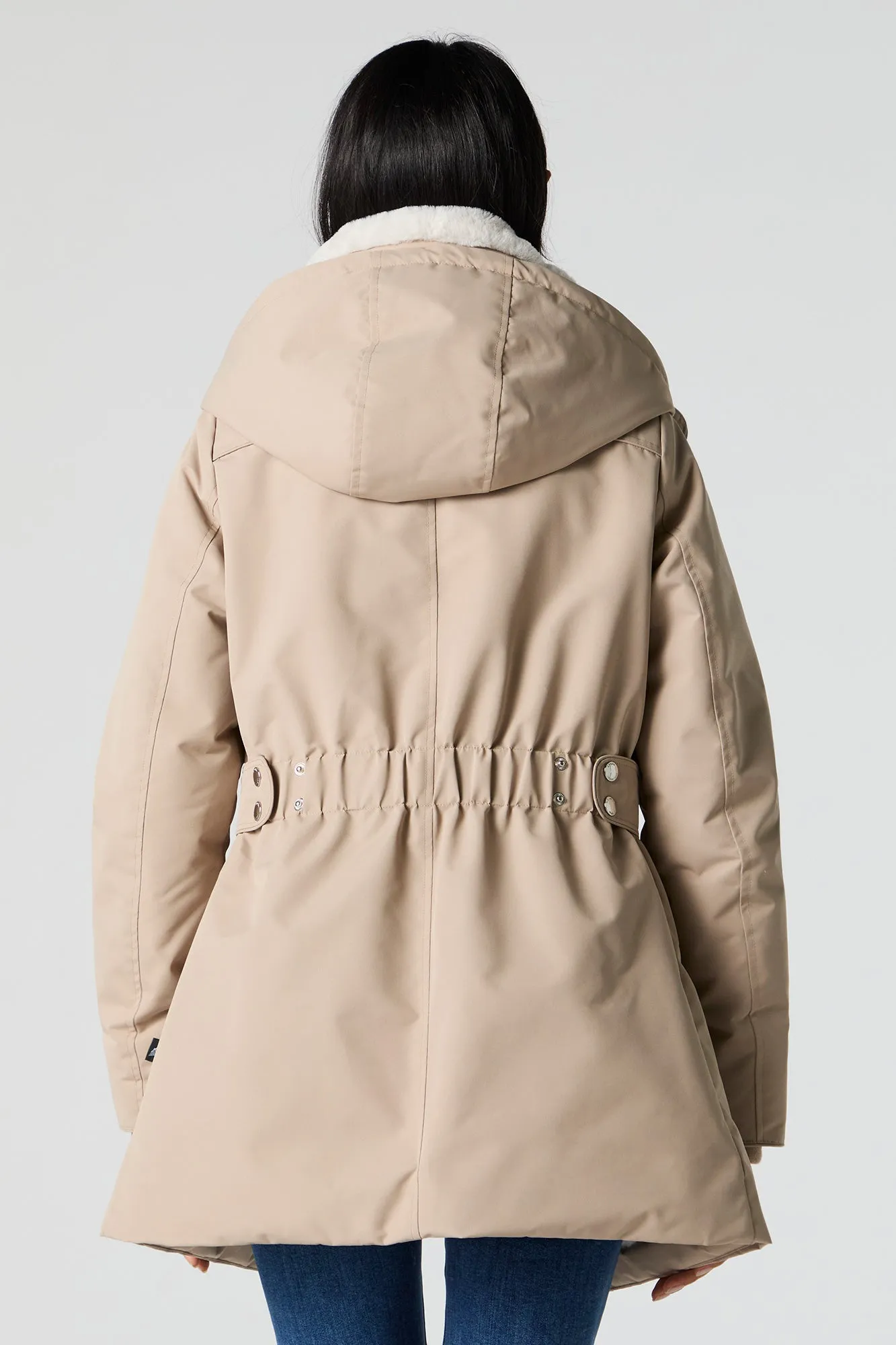 Parka à capuchon doublée de similifourrure