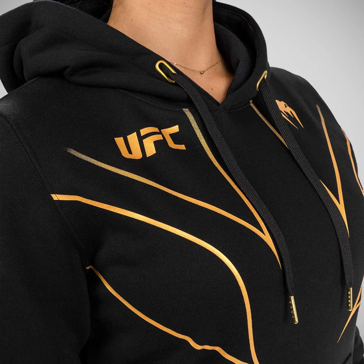 Venum UFC Fight Night 2.0 Replica Women's Hoodie Black/Gold